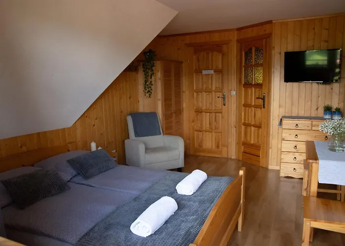 Widokowe Tatra Ventus בית אירוח זקופאנה